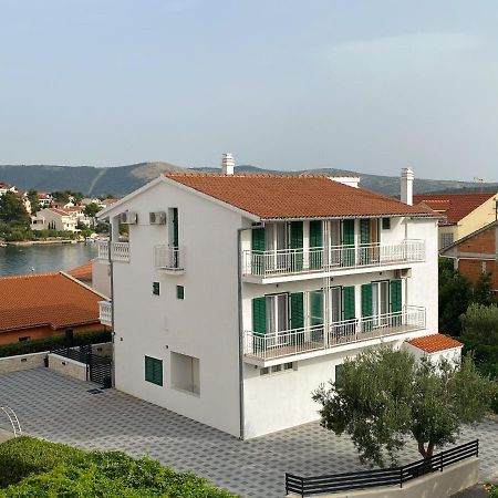 Apartments Pulic 扎博里克 外观 照片