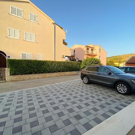 Apartments Pulic 扎博里克 外观 照片