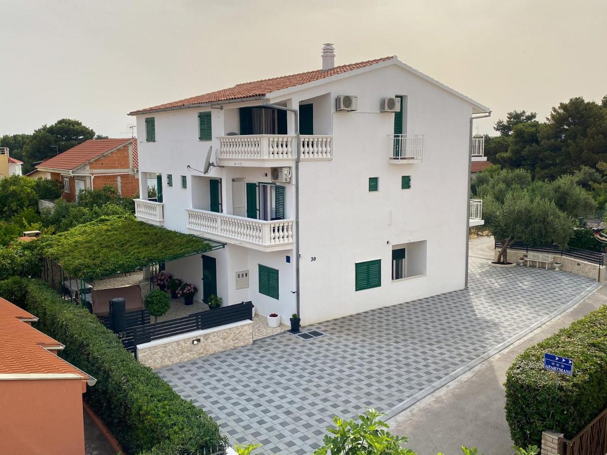 Apartments Pulic 扎博里克 外观 照片