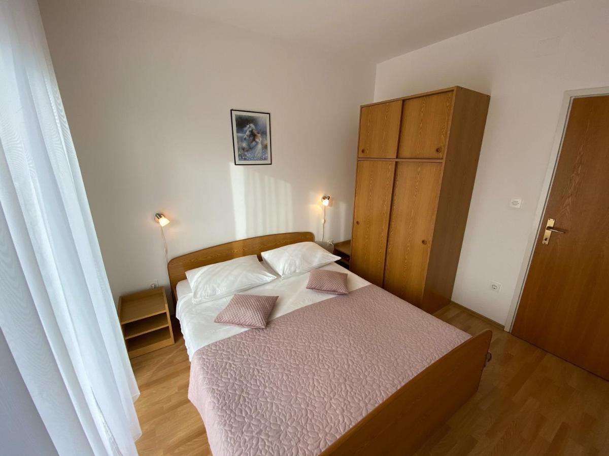Apartments Pulic 扎博里克 外观 照片