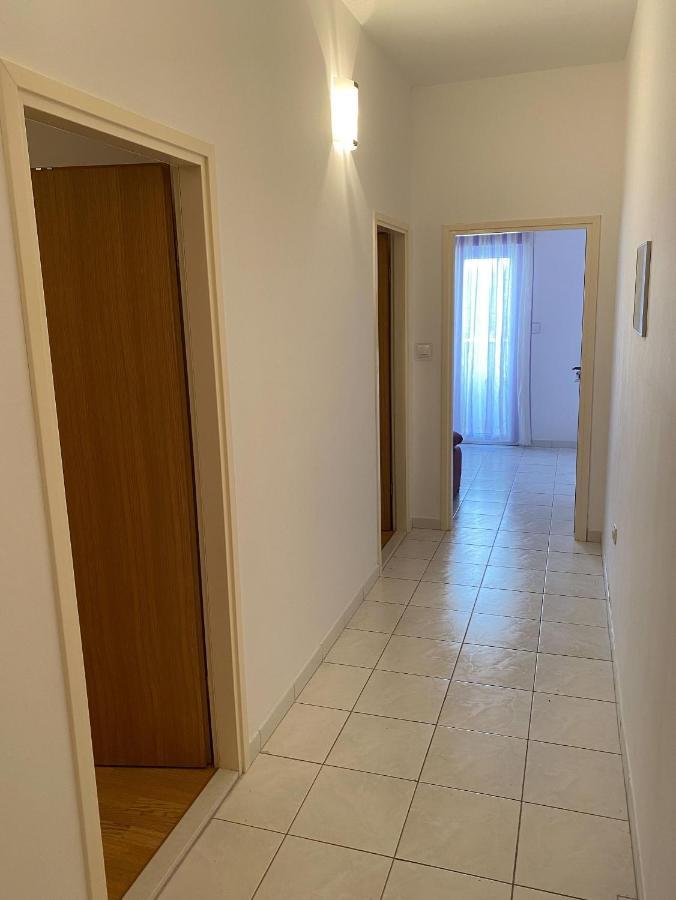Apartments Pulic 扎博里克 外观 照片