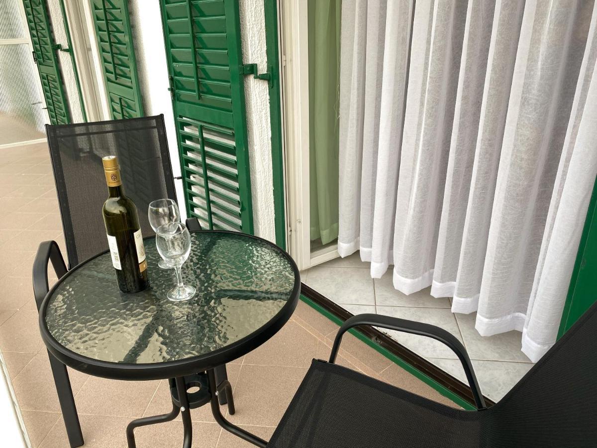 Apartments Pulic 扎博里克 外观 照片