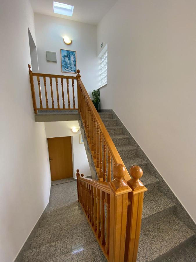 Apartments Pulic 扎博里克 外观 照片