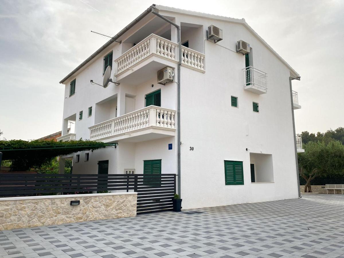 Apartments Pulic 扎博里克 外观 照片
