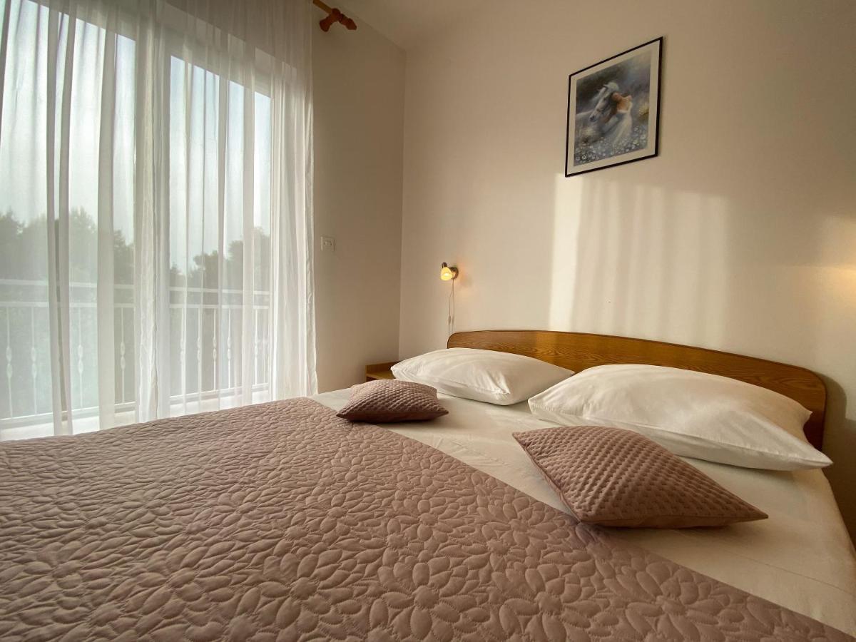 Apartments Pulic 扎博里克 外观 照片